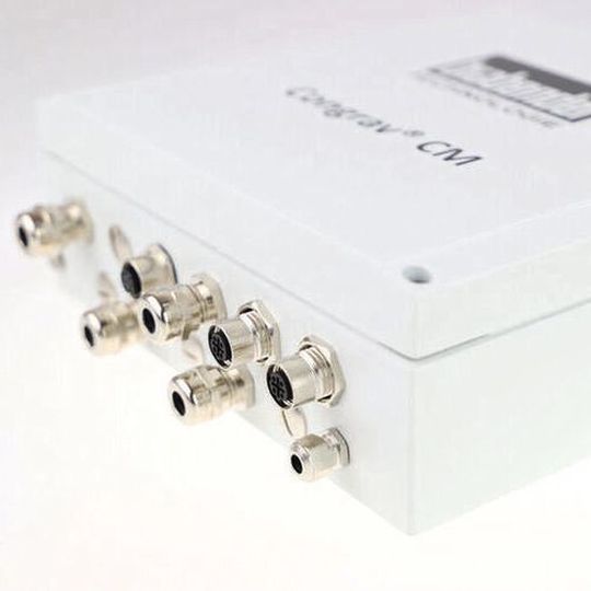 The new Congrav CM-E 3.0 control and power module is feeder-mounted, while the Congrav CB-E 3.0 is installed in control cabinets. The new Congrav CM-E 3.0 control and power module is feeder-mounted, while the Congrav CB-E 3.0 is installed in control cabinets.