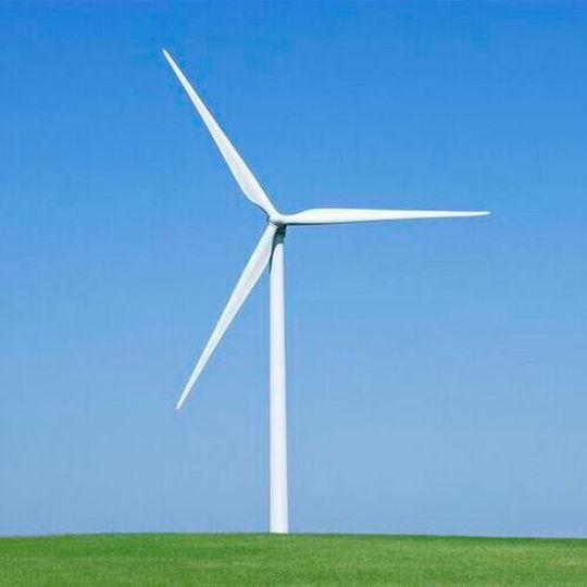 Currently, about 20 % of the refinery’s electricity consumption is covered by renewable wind power. Currently, about 20 % of the refinery’s electricity consumption is covered by renewable wind power.