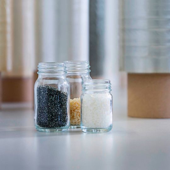 Recycelte Granulate und Folien Recycelte Granulate und Folien