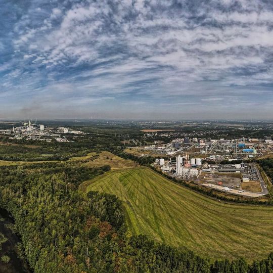 Unter dem Namen „The New Knapsite“ soll die Erweiterung des Chemieparks Knapsack Investoren attraktive Bedingungen für eine nachhaltige Produktion bieten. Unter dem Namen „The New Knapsite“ soll die Erweiterung des Chemieparks Knapsack Investoren attraktive Bedingungen für eine nachhaltige Produktion bieten.