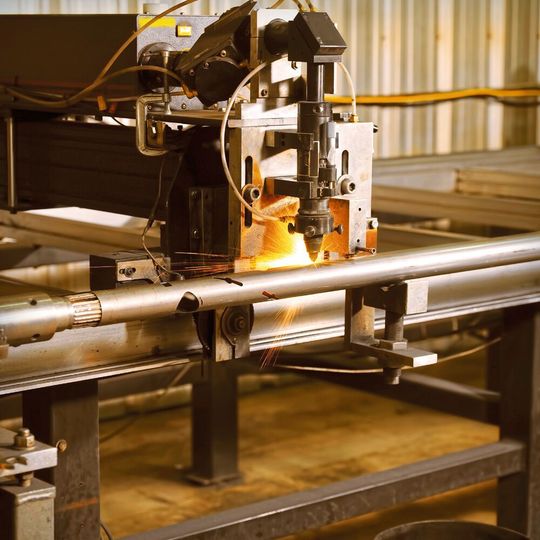 Moderne Rohrschneidmaschinen erfordern eine moderne Software – Lantek Flex3d hilft. Moderne Rohrschneidmaschinen erfordern eine moderne Software – Lantek Flex3d hilft.