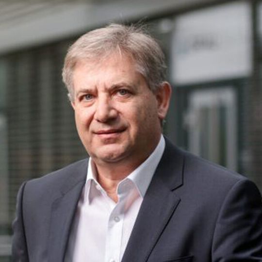 Herbert Grau, Geschäftsführer von GRAU DATA. Herbert Grau, Geschäftsführer von GRAU DATA.