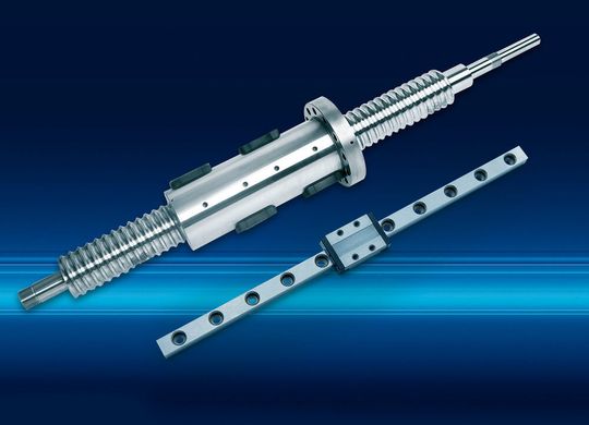 Das Lineartechnik-Sortiment, darunter die HLB-Kugelgewindetriebe (oben) und die Profilschienenführungen BM, steht bei Rodriguez im Fokus der Motek 2021. Das Lineartechnik-Sortiment, darunter die HLB-Kugelgewindetriebe (oben) und die Profilschienenführungen BM, steht bei Rodriguez im Fokus der Motek 2021.