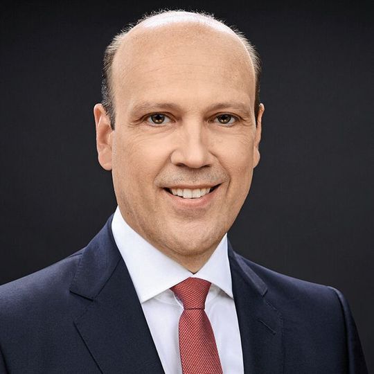 Mitglied des Vorstands und künftiger Cenit CEO Peter Schneck. Mitglied des Vorstands und künftiger Cenit CEO Peter Schneck.