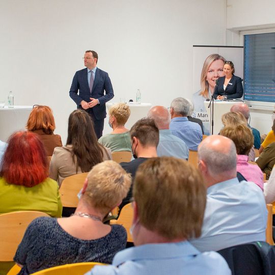 Jens Spahn: „Es geht um eine gute Versorgung von Patientinnen und Patienten mit hochwertigen Medizinprodukten.“ Jens Spahn: „Es geht um eine gute Versorgung von Patientinnen und Patienten mit hochwertigen Medizinprodukten.“