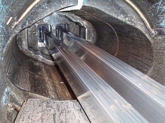 Kühlkörper zur Bauteilentwärmung: Stranggepresste Kühlkörperprofile aus Aluminium liefern effiziente Möglichkeiten der Entwärmung sowie ein sehr gutes
Preis-Leistungs-Verhältnis. Kühlkörper zur Bauteilentwärmung: Stranggepresste Kühlkörperprofile aus Aluminium liefern effiziente Möglichkeiten der Entwärmung sowie ein sehr gutes
Preis-Leistungs-Verhältnis.
