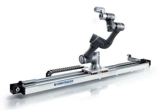 Mit Cobotracks gibt es von Hilpert Electronis auch ein Plug-&-Play-System in Sachen Linear Motion, mit dem sich die Reichweite von TM-Cobots erweitern lässt.