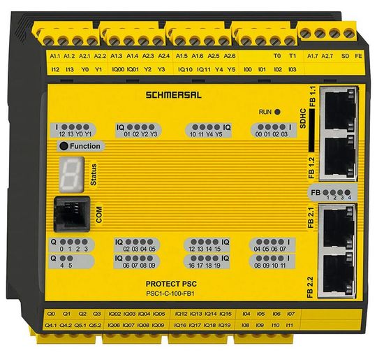 Schmersal stellt eine Industrie-4.0taugliche Lösung vor: die Sicherheitssteuerung Protect PSC1 mit integriertem OPC-UA-Server. Schmersal stellt eine Industrie-4.0taugliche Lösung vor: die Sicherheitssteuerung Protect PSC1 mit integriertem OPC-UA-Server.