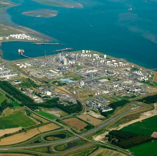 Dow intends to build the market development unit at their production site in Terneuzen, the Netherlands. Dow intends to build the market development unit at their production site in Terneuzen, the Netherlands.