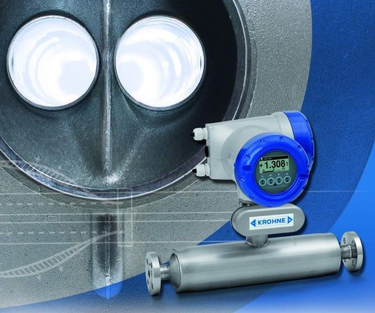 Das Doppelrohr-Messgerät Optimass 1300 mit zwei geraden Messrohren besitzt einen optimierten Strömungsteiler, der den Druckverlust minimiert. Bilder: Krohne Das Doppelrohr-Messgerät Optimass 1300 mit zwei geraden Messrohren besitzt einen optimierten Strömungsteiler, der den Druckverlust minimiert. Bilder: Krohne