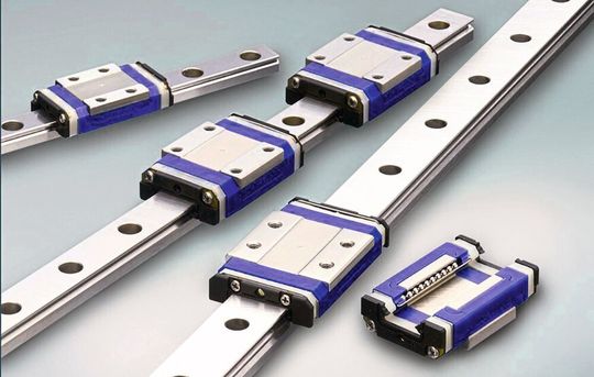 Zum NSK-Programm für die Medizintechnik gehören u.a. die Miniatur-Linearführungen der PU-/ PE-Serie. Zum NSK-Programm für die Medizintechnik gehören u.a. die Miniatur-Linearführungen der PU-/ PE-Serie.