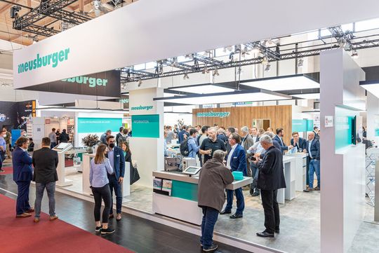 The visitors in hall A2 at stand 2313 and 2317 got the first look at Meusburger’s brand new trade fair stand design. The visitors in hall A2 at stand 2313 and 2317 got the first look at Meusburger’s brand new trade fair stand design.