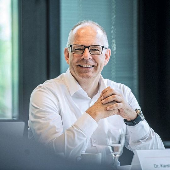 Ab 1. Januar 2022 neue Präsident der Gesellschaft Deutscher Chemiker: Dr. Karsten Danielmeier Ab 1. Januar 2022 neue Präsident der Gesellschaft Deutscher Chemiker: Dr. Karsten Danielmeier