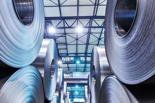 So läuft`s dennoch! Weltweit verzweigte Lieferketten sind komplex und, wie sich in diesen Zeiten offenbarte, nicht unbedingt sehr stabil. Thyssenkrupp Materials Services verweist deshalb auf den Control Tower, mit dem sich Störungen in der Supply Chain vermeiden lassen. So läuft`s dennoch! Weltweit verzweigte Lieferketten sind komplex und, wie sich in diesen Zeiten offenbarte, nicht unbedingt sehr stabil. Thyssenkrupp Materials Services verweist deshalb auf den Control Tower, mit dem sich Störungen in der Supply Chain vermeiden lassen.