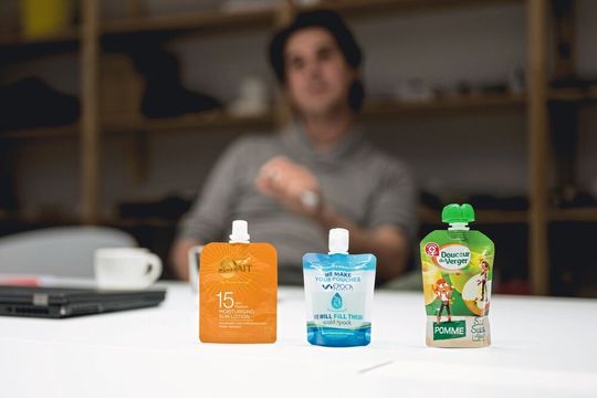 Ökologisch und wirtschaftliche eine interessante Verpackung, allerdings sind Standbeutel nicht einfach zu produzieren.