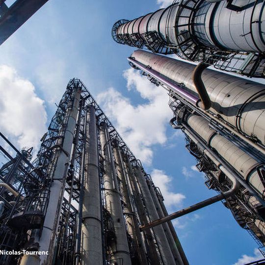 The investment plan includes installing new equipment and major technology upgrades in key parts of the plant to improve Elkem Roussillon’s cost position and environmental performance. The investment plan includes installing new equipment and major technology upgrades in key parts of the plant to improve Elkem Roussillon’s cost position and environmental performance.