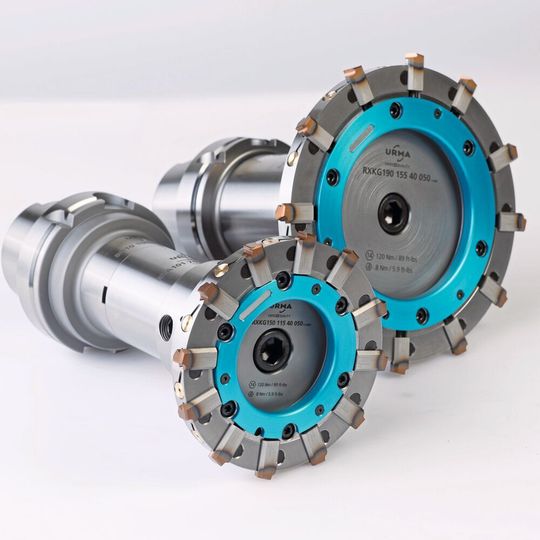 Das Schnellwechsel-Reibsystem «RX-large» ist vorerst für den Durchmesserbereich 140-200 mm verfügbar. Die patentierte Aufnahme mit Kurzkegel garantiert eine Wechselgenauigkeit von 5 µm. Das Schnellwechsel-Reibsystem «RX-large» ist vorerst für den Durchmesserbereich 140-200 mm verfügbar. Die patentierte Aufnahme mit Kurzkegel garantiert eine Wechselgenauigkeit von 5 µm.