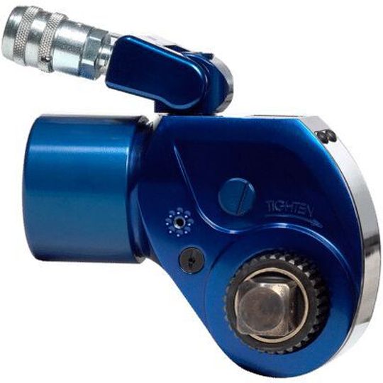 Das hydraulische Schraubwerk soll auch bei engen Einbausituationen in die ideale Arbeitsposition schlüpfen können.