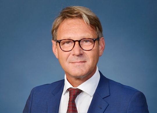 Dr. Victor Roman will take the reins at the newly founded Arburg additive GmbH + Co KG on 1 December 2021. Dr. Victor Roman will take the reins at the newly founded Arburg additive GmbH + Co KG on 1 December 2021.