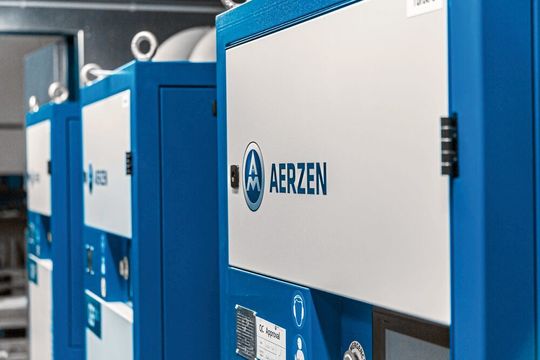 Gebläse- und Verdichtertechnik im schlanken ISO-Container: Aerzen setzt auf Containerlösungen/ Maximale Flexibilität im Einsatz. Gebläse- und Verdichtertechnik im schlanken ISO-Container: Aerzen setzt auf Containerlösungen/ Maximale Flexibilität im Einsatz.