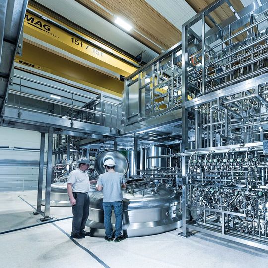 Zeta liefert schlüsselfertige Prozesslösungen für die Biopharmaindustrie. Zeta liefert schlüsselfertige Prozesslösungen für die Biopharmaindustrie.