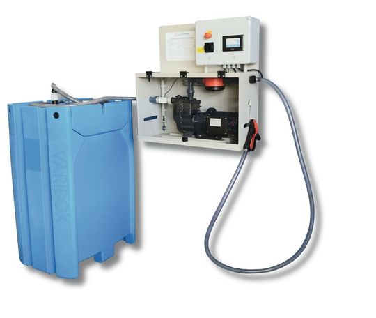 Sondermann Pumpen + Filter bietet mit dem Pumpenset Safetec eine Lösung, mit der sich Behälter im Saugverfahren entleeren lassen.