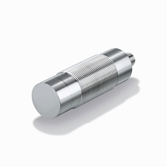 Der neue Ultraschall-Ganzmetallsensor aus V4A-Edelstahl widersteht auch rauen Umgebungsbedingungen. Der neue Ultraschall-Ganzmetallsensor aus V4A-Edelstahl widersteht auch rauen Umgebungsbedingungen.