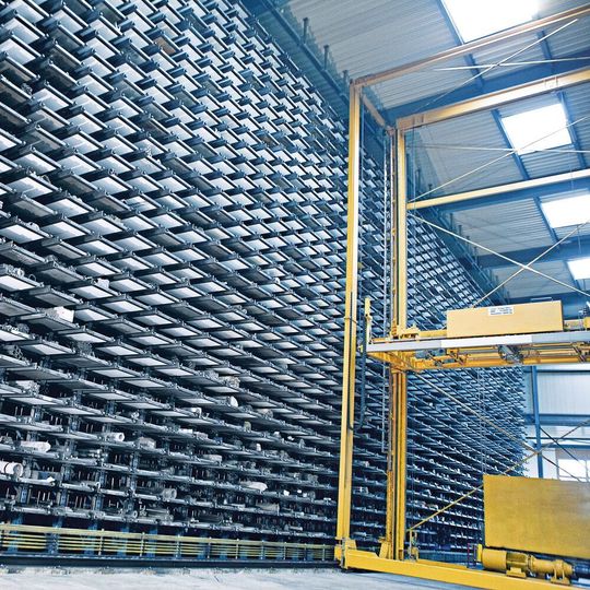Im Lagergeschäft für Blankstahl, rostbeständigen Edelstahl und Edelbaustahl ist SCHMOBI schweizweit führend. Im Lagergeschäft für Blankstahl, rostbeständigen Edelstahl und Edelbaustahl ist SCHMOBI schweizweit führend.