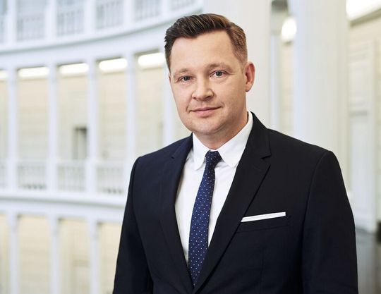 "Nach Erreichen des Zielwerts in Höhe von 450.000 Tonnen Siedesalz pro Jahr werden wir zu den führenden europäischen Herstellern von Siedesalz gehören." - Andrzej Dawidowski, Leiter des Salzgeschäfts bei Ciech