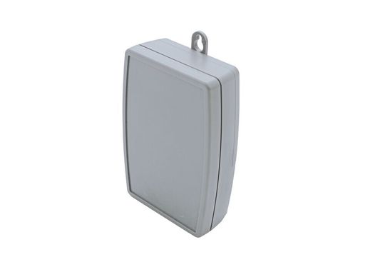 Eine große glatte Vertiefung in der Oberfläche der Hand- und Wandgehäuse-Serie 3003 kann für Folien- /Folientastaturen oder Touchscreens genutzt werden. Eine große glatte Vertiefung in der Oberfläche der Hand- und Wandgehäuse-Serie 3003 kann für Folien- /Folientastaturen oder Touchscreens genutzt werden.