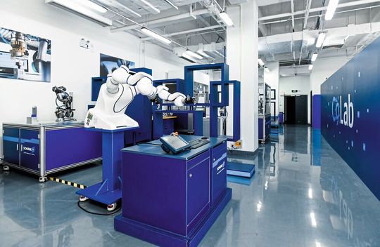 Im CoLab in China stehen intelligente Greiftechnologien und Spannsysteme im Mittelpunkt. Im CoLab in China stehen intelligente Greiftechnologien und Spannsysteme im Mittelpunkt.
