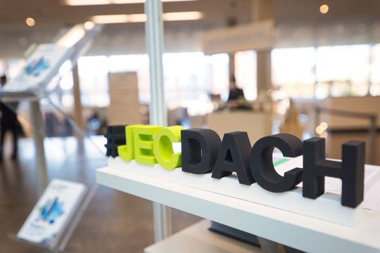 Das JEC Forum DACH wurde 2021 erstmalig veranstaltet. Das JEC Forum DACH wurde 2021 erstmalig veranstaltet.