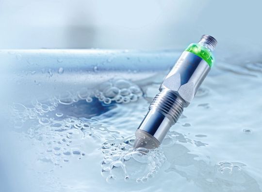 Der Sensor PAD20 eigenet sich unter anderem für die Überwachung von Heiz- und Kühlsystemen im Maschinen- und Anlagenbau.