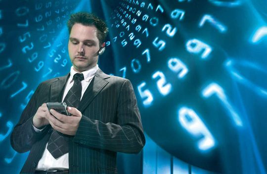 Heute sind Mitarbeiter vernetzt trotz ihrer Mobilität, Quelle: Siemens Heute sind Mitarbeiter vernetzt trotz ihrer Mobilität, Quelle: Siemens