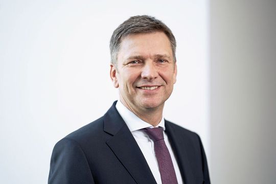 „Ich bin fest überzeugt davon, dass bei den Steckern noch viel Luft nach oben ist“, sagt Georg Stawowy, Vorstand Innovation und Technik der Lapp Holding AG.