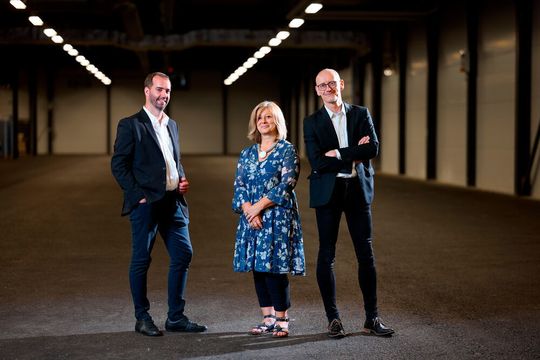 Christophe Bichsel, Laurence Roy et Pierre-Yves Kohler, une équipe dynamique au service des clients de SIAMS. Christophe Bichsel, Laurence Roy et Pierre-Yves Kohler, une équipe dynamique au service des clients de SIAMS.