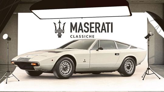 Maserati startet nun sein neues Programm „Maserati Classiche“. Es richtet sich an Besitzer klassischer Modelle sowie solchen von Youngtimern und Sonderserien. Maserati startet nun sein neues Programm „Maserati Classiche“. Es richtet sich an Besitzer klassischer Modelle sowie solchen von Youngtimern und Sonderserien.