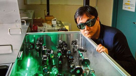 Dr. James Quach: hat einen wichtigen Meilenstein in der Entwicklung der Quantenbatterie erreicht.