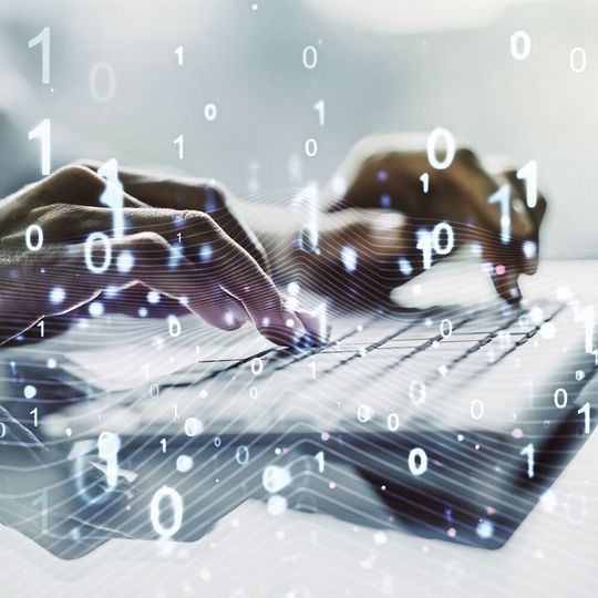 Manuelle Dokumentenverarbeitung ist einerseits ziemlich fehleranfällig und andererseits für die Mitarbeiter eine sehr eintönige Arbeit. Doch dank Künstlicher Intelligenz gibt es schnell integrierbare Software-Lösungen. Manuelle Dokumentenverarbeitung ist einerseits ziemlich fehleranfällig und andererseits für die Mitarbeiter eine sehr eintönige Arbeit. Doch dank Künstlicher Intelligenz gibt es schnell integrierbare Software-Lösungen.