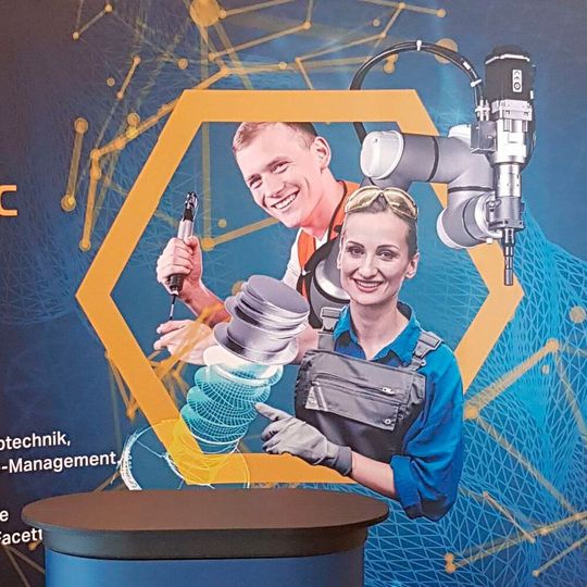 Die Messe SchraubTec Süd ist von Mitte März auf den 27. April verschoben. Die Messe SchraubTec Süd ist von Mitte März auf den 27. April verschoben.