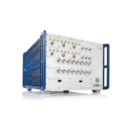 Der neue R&S CMX500 One-Box-Tester für 5G NR-Gerätetests vereint Benutzerfreundlichkeit und überragende Performance in einem einzigen Gerät. Der neue R&S CMX500 One-Box-Tester für 5G NR-Gerätetests vereint Benutzerfreundlichkeit und überragende Performance in einem einzigen Gerät.