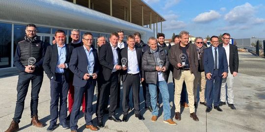 Les lauréats des trophées du Simodec 2020. Les lauréats des trophées du Simodec 2020.