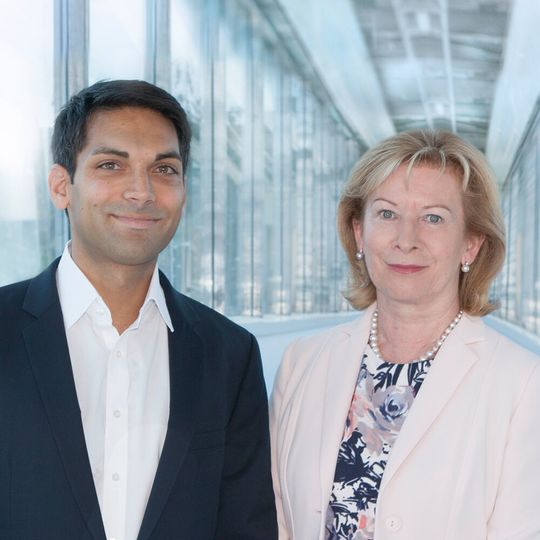 Zwei der vier Geschäftsführer von Sigmatek, Hersteller von Automatisierungstechnik, ziehen sich aus der aktiven Unternehmensleitung zurück. Die mittelständische Salzburger Hightech-Firma wird nunmehr von Marianne Kusejko und Alexander Melkus geleitet. Zwei der vier Geschäftsführer von Sigmatek, Hersteller von Automatisierungstechnik, ziehen sich aus der aktiven Unternehmensleitung zurück. Die mittelständische Salzburger Hightech-Firma wird nunmehr von Marianne Kusejko und Alexander Melkus geleitet.