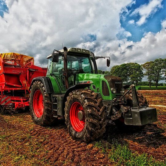 Eine resiliente Landwirtschaft steht im Mittelpunkt des Projekts AgriRegio. Eine resiliente Landwirtschaft steht im Mittelpunkt des Projekts AgriRegio.