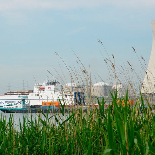 Der Hafen von Antwerpen beherbergt den größten integrierten Energie- und Chemiecluster Europas. Der Hafen von Antwerpen beherbergt den größten integrierten Energie- und Chemiecluster Europas.