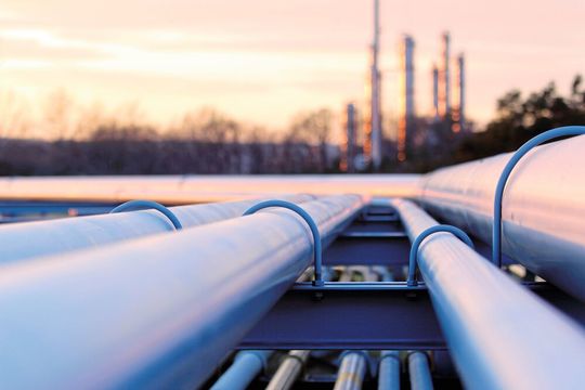 Ein Handelsstopp mit Gas hätte einen Einbruch der russischen Wirtschaftsleistung um knapp 3 Prozent zur Folge, ein Handelsstopp mit Öl einen Einbruch um gut 1 Prozent. Ein Handelsstopp mit Gas hätte einen Einbruch der russischen Wirtschaftsleistung um knapp 3 Prozent zur Folge, ein Handelsstopp mit Öl einen Einbruch um gut 1 Prozent.