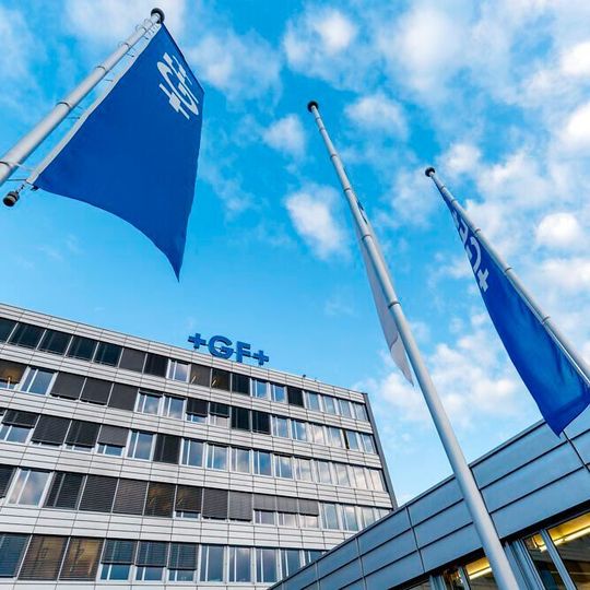Georg Fischer mit Hauptsitz in Schaffhausen, kann auf ein auserordentlich erfolgreiches Geschäftsjahr 2021 zurückblicken, der Umsatz ist sehr stark gewachsen und auch die Profitabilität konnte gesteigert werden. Georg Fischer mit Hauptsitz in Schaffhausen, kann auf ein auserordentlich erfolgreiches Geschäftsjahr 2021 zurückblicken, der Umsatz ist sehr stark gewachsen und auch die Profitabilität konnte gesteigert werden.