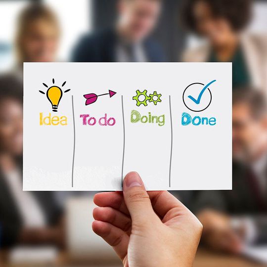 Viva wird von Microsoft 365 unterstützt und hauptsächlich über Teams genutzt. Viva wird von Microsoft 365 unterstützt und hauptsächlich über Teams genutzt.