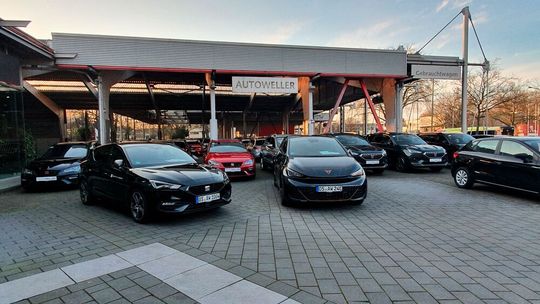 Bei Auto Weller in Osnabrück wird das Gebrauchtwagengeschäft per App gesteuert.