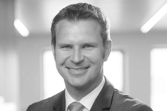 Jan Böckmann ist bei Kia künftig für das Gewerbekunden- und Gebrauchtwagengeschäft sowie den Aufbau neuer Mobilitätsangebote verantwortlich.